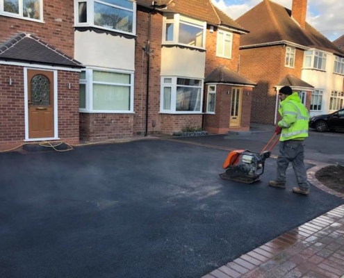 block paved and tarmac driveway in Solihull